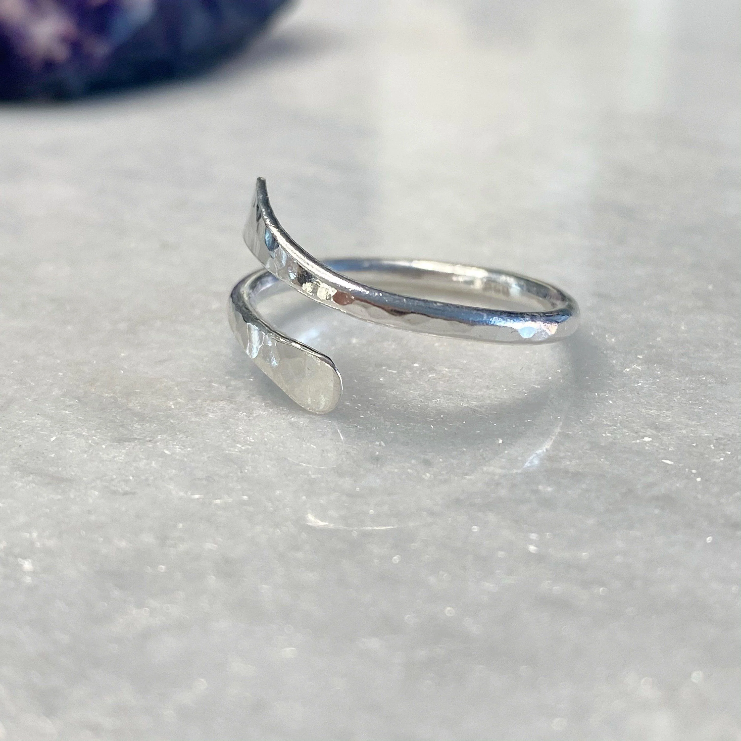 Open Crossover Sterling Silver Thumb Ring - Image 6