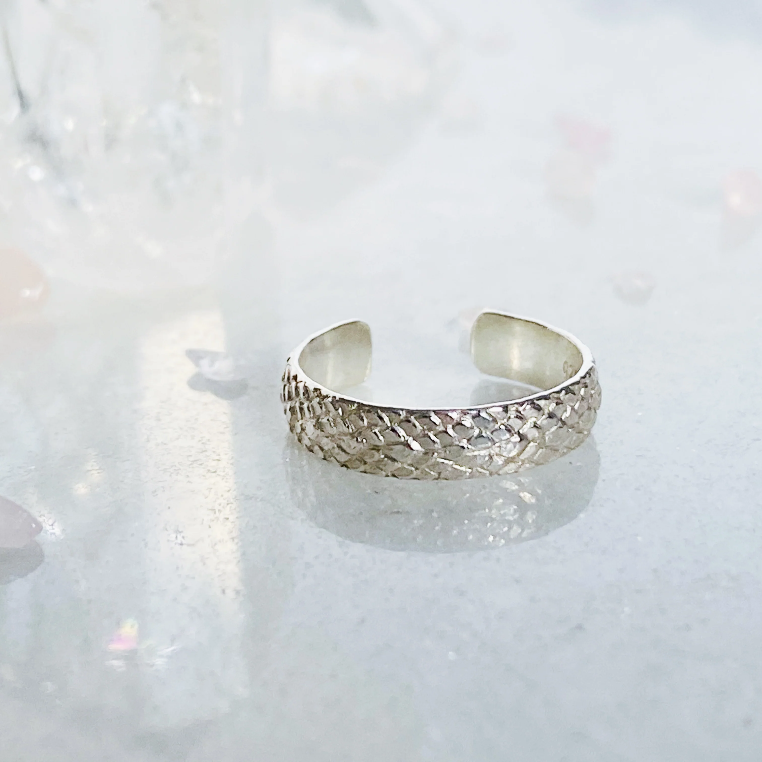 Snake Skin Silver Toe Ring - Image 5